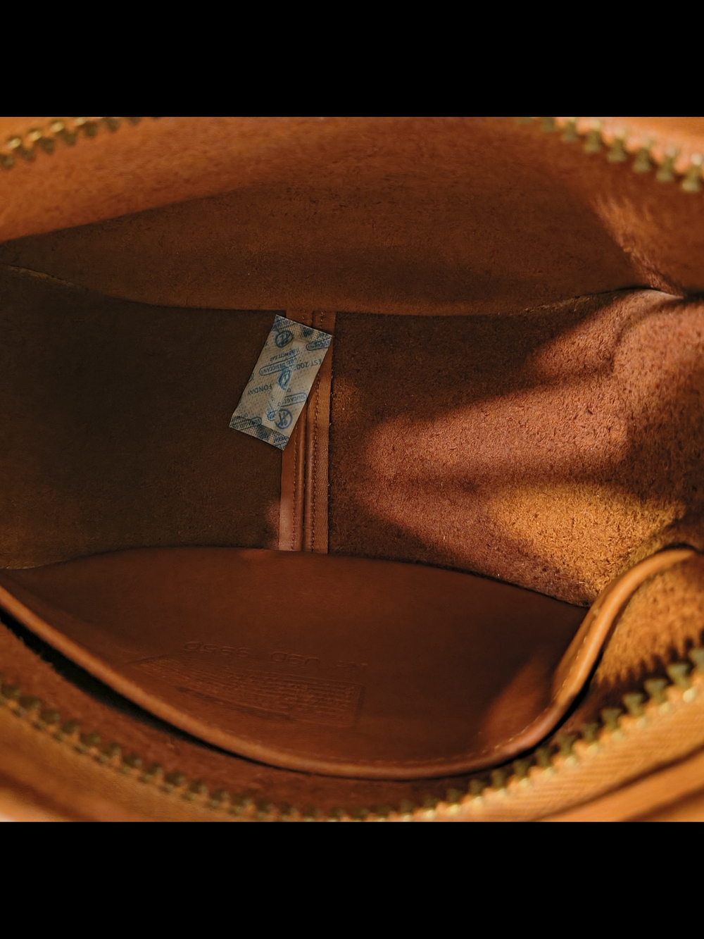 ​Vintage USA-Made Coach Janice Legacy Bag 9950 - Pristine Glove-Tanned Leather - Picture 10 of 14